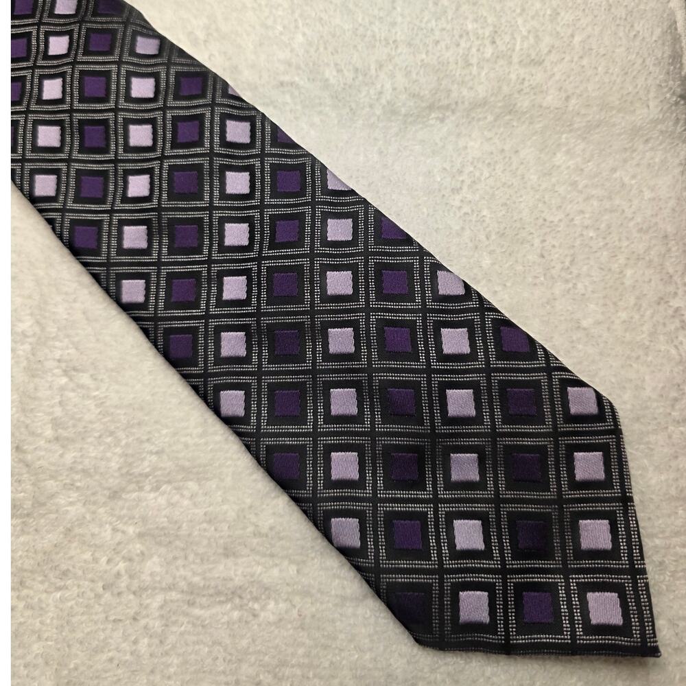 Bergamo New York purple grey white square geometric print tie - 59" - career - Picture 5 of 5